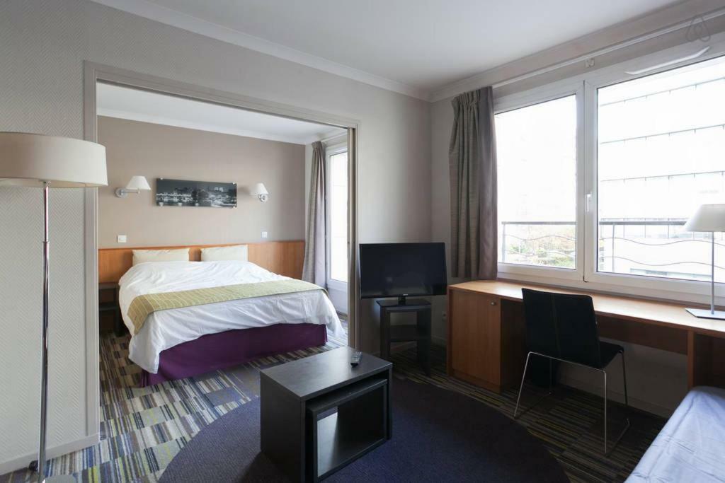 Paris 15 Porte De Versailles 4* Issy-les-Moulineaux